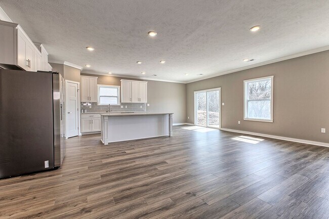 Building Photo - 287 Olivia Dr