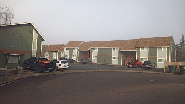 Foto del edificio - 146 NE Atkinson Ct