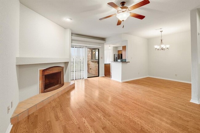 Building Photo - 8200 Neely Dr