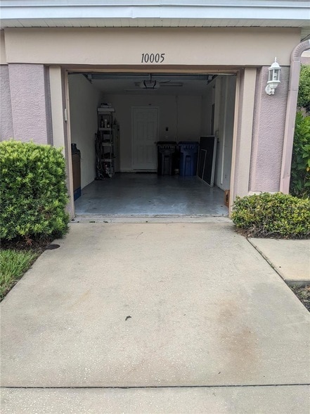 Building Photo - 10005 Tranquility Way