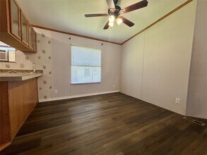 Building Photo - 12733 Pecan Tree Ct