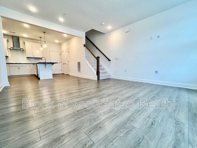 Building Photo - 11074 Ligon Mill Rd