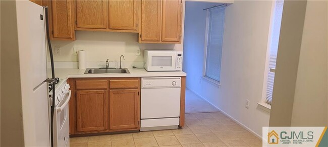 Foto del edificio - 826 Magnolia Ln