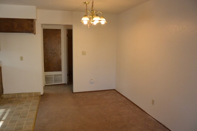 Building Photo - 2740-44 S. Sallee