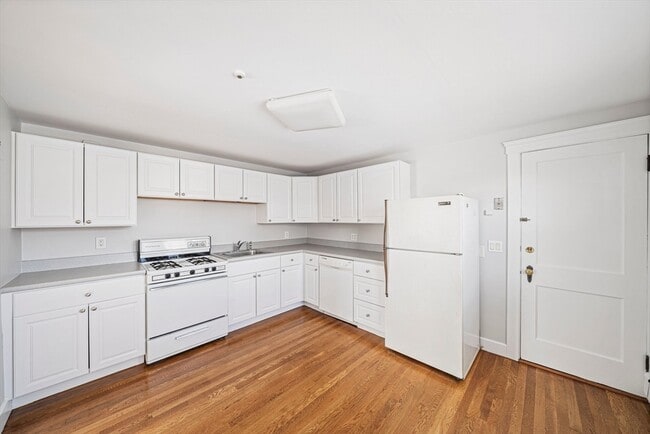 Foto del edificio - 14 Hartwell St