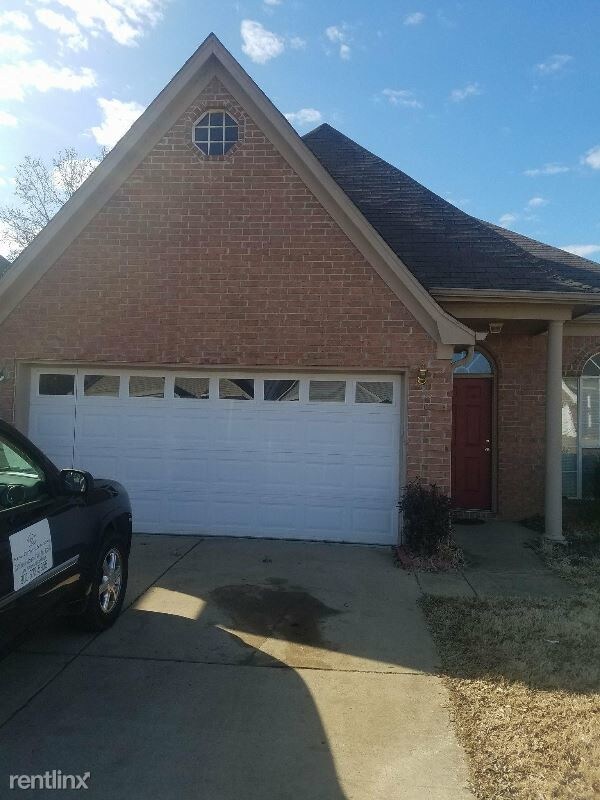 8805 Cat Tail Cv, Southaven, MS 38671 House for Rent in Southaven, MS