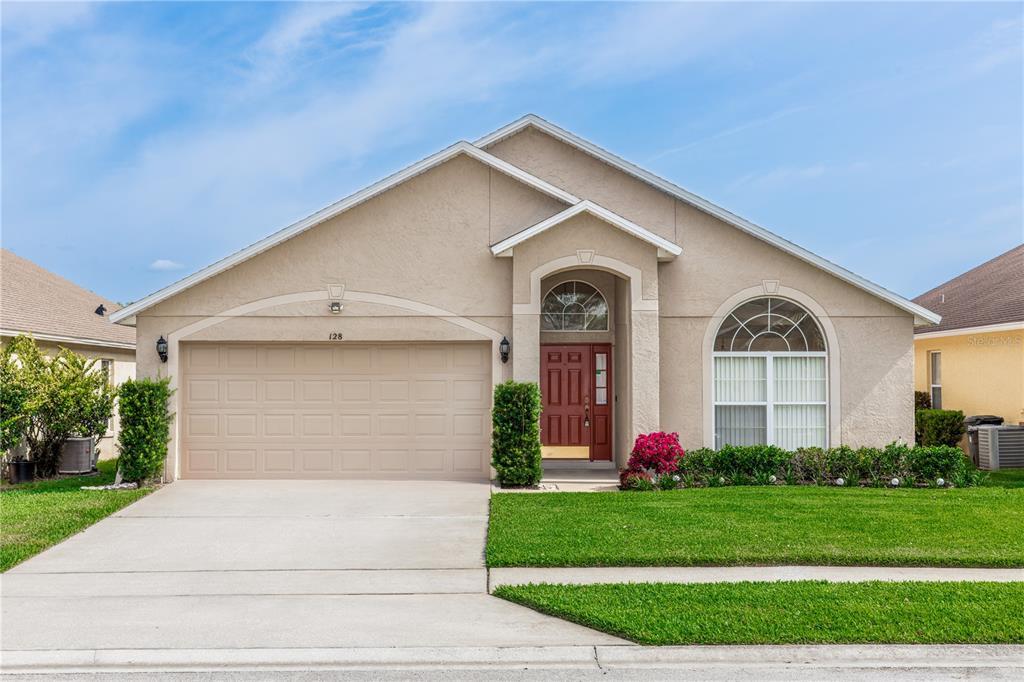 Foto principal - 128 Brushcreek Dr