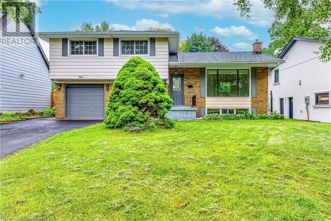 Building Photo - 564 Dynes Rd