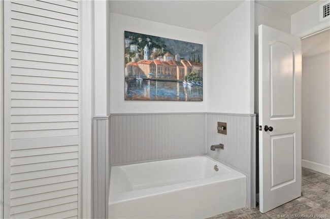Foto del edificio - 530 S Manor Dr