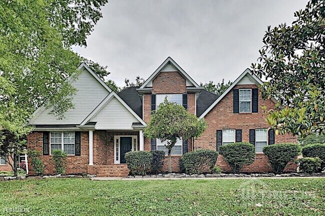 Building Photo - 1922 Turfland Dr