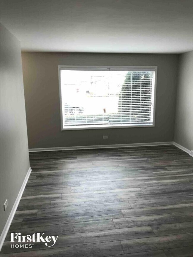 Foto del edificio - 16496 Brockton Ln