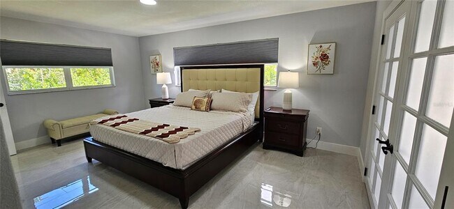 Foto del edificio - 251 SE 46th St