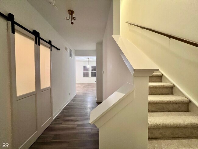 Building Photo - 19341 Beruna Way