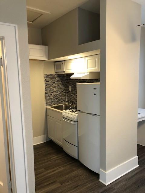 Building Photo - 1902 Nueces St