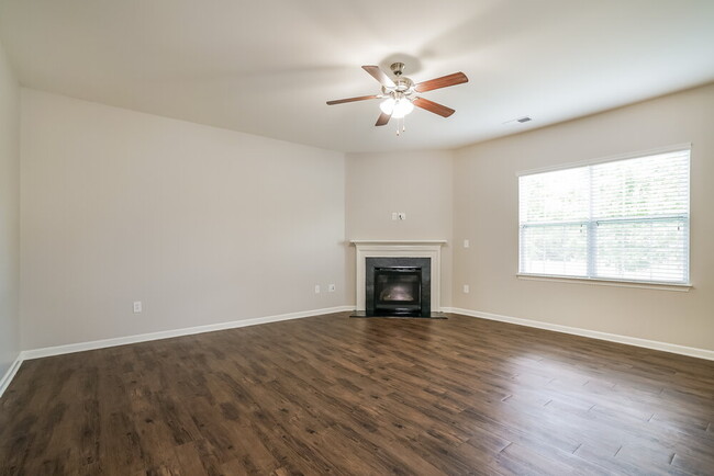 Building Photo - 117 Preakness Farm Dr