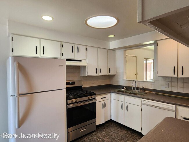 Foto del edificio - 4 br, 2 bath House - 702 Zuni Drive