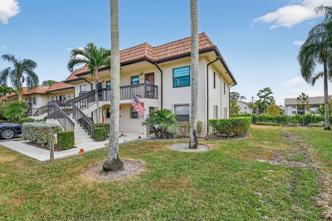 Foto del edificio - 7142 Golf Colony Ct