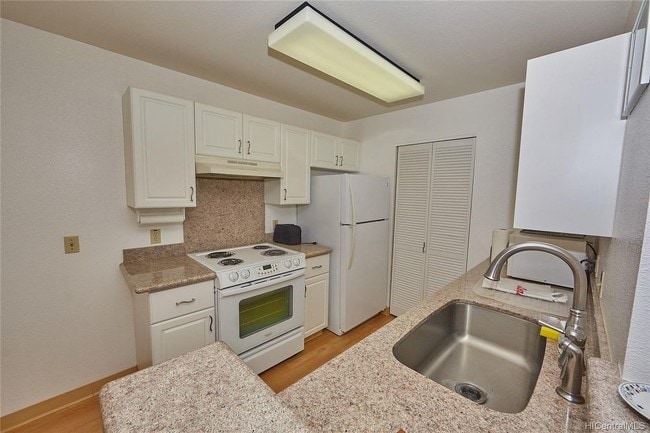 Building Photo - 94-870-540 Lumiauau St