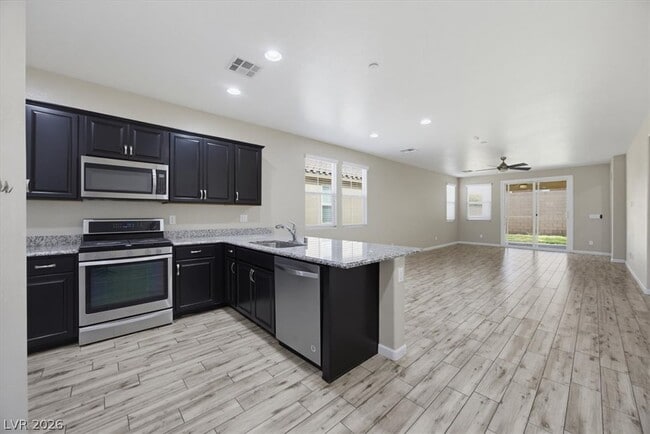 Building Photo - 917 Spiracle Ave