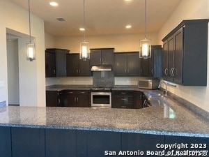 Building Photo - 25822 Peregrine Ridge