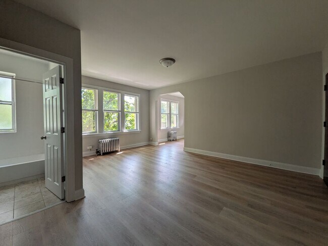 Foto del edificio - 2600 N Kimball Ave