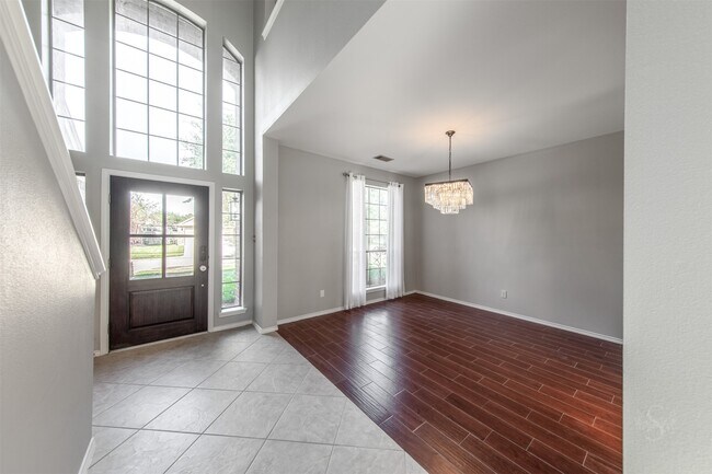 Foto del edificio - 11026 Anilu Dr