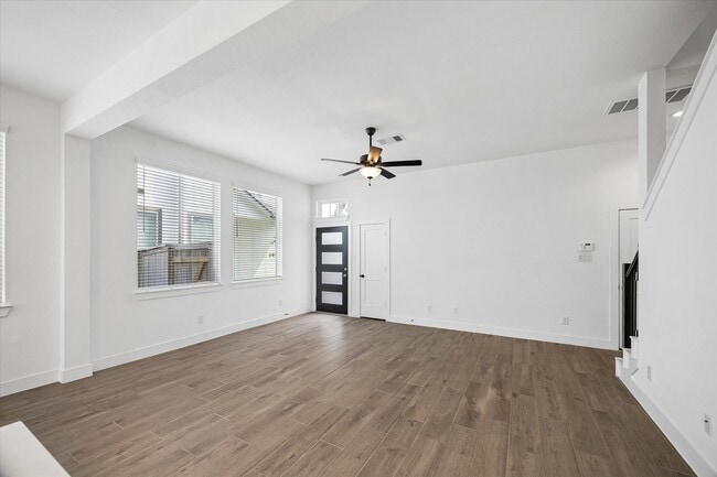 Building Photo - 12946 Rio Mariano Ln