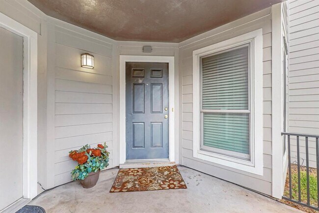 Building Photo - 10616 Mellow Meadow Dr
