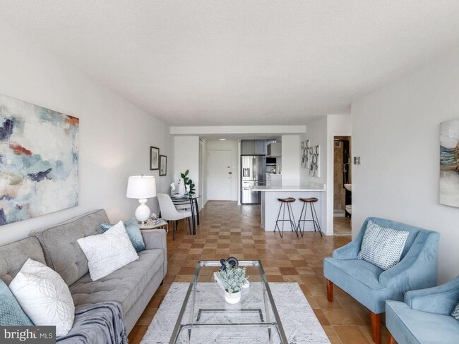 Foto del edificio - 1301 Delaware Ave SW