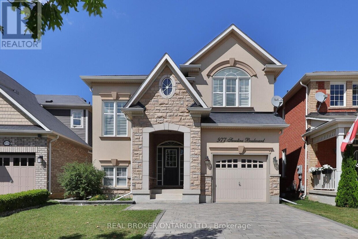 Photo principale - 977 Savoline Blvd
