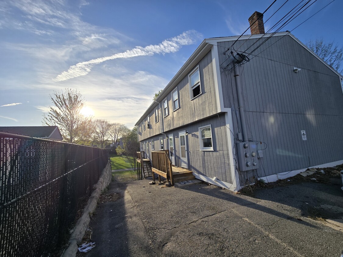 Primary Photo - 157 3rd St