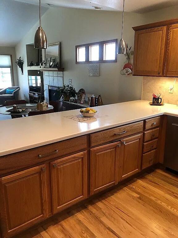 Foto del edificio - 4747 Parachute Cir