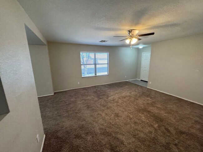 Building Photo - 3 Bedroom - 2 Bath - 1419 Sq. Ft. Home in ...