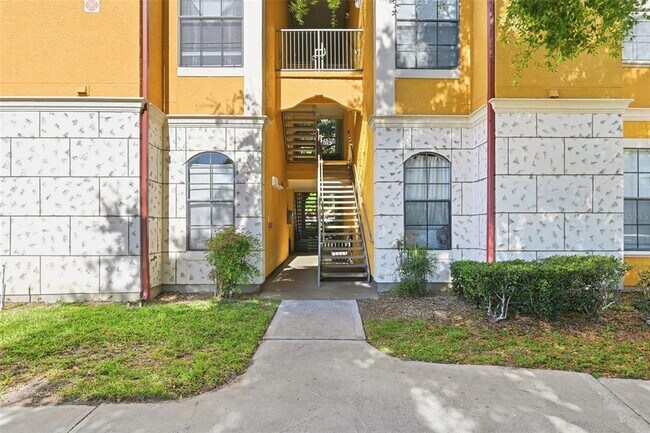 Foto del edificio - 6169 Metrowest Blvd