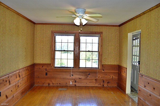 Foto del edificio - 3 br, 1 bath House - 8074 Russellville Rd