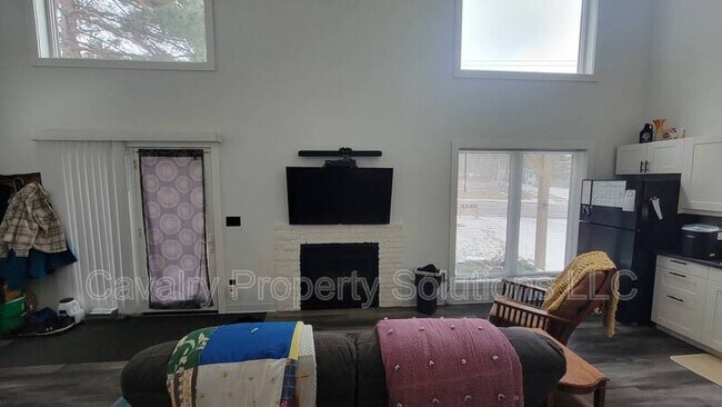 Foto del edificio - 4217-4217 Trinity Rd