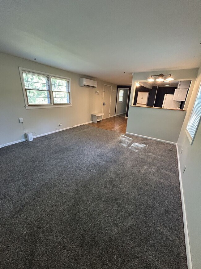 Foto del edificio - Very Cute 1BR/1BA House on a Quiet Street