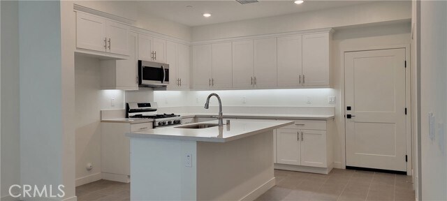 Building Photo - 10526 Triple Crown Ln