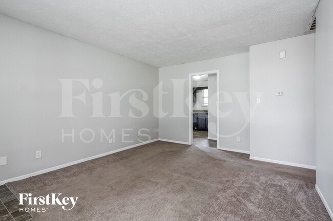 Foto del edificio - 5411 Padre Ln