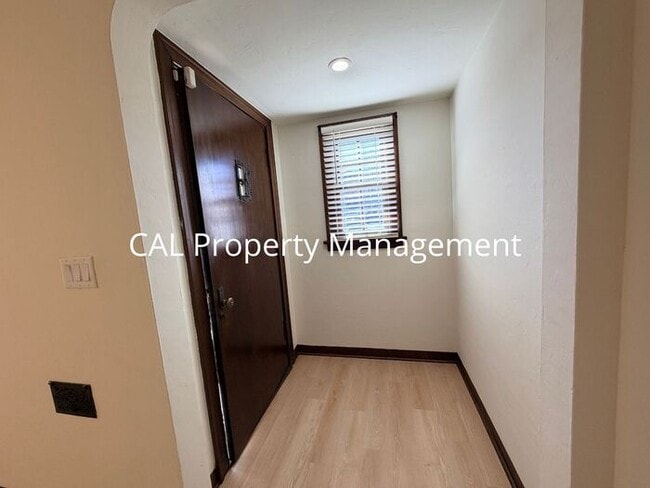 Foto del edificio - 3 Bed/2 Bath Single Level Home!