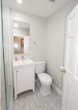 Building Photo - 102 Charles St