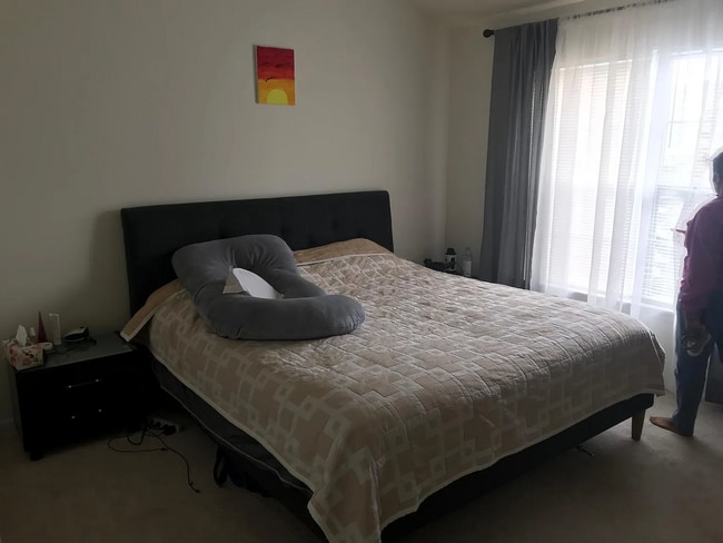 Building Photo - 576 Declaration Ln