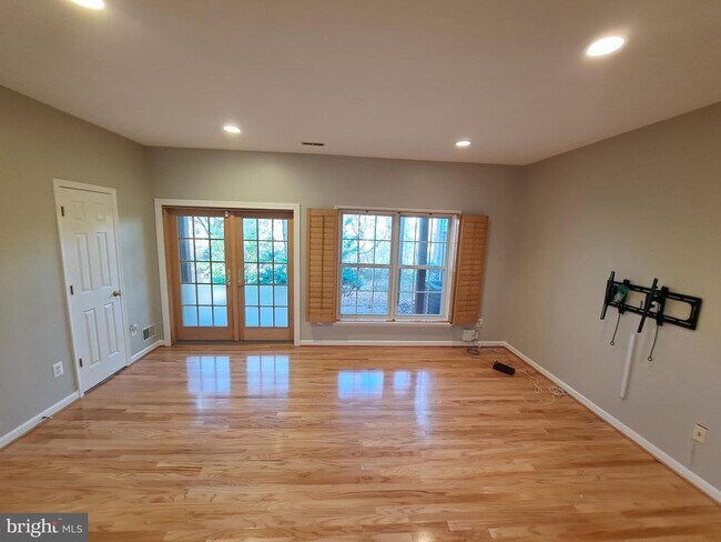 Foto del edificio - 7738 Heritage Woods Way