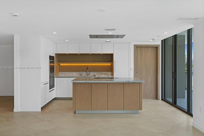 Foto del edificio - 1135 103rd St