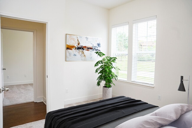 Amp - 2BR/2BA - 1170 sq ft - Jackson Walk