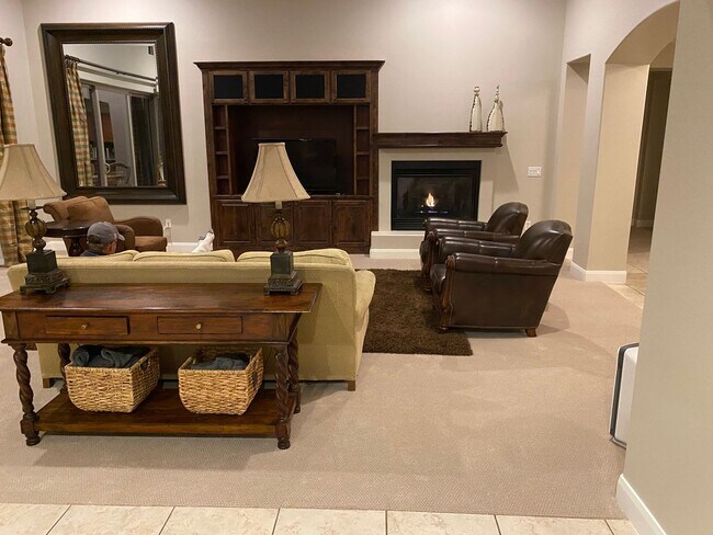 Foto del edificio - Coral Canyon on Golf Course with POOL- FUR...