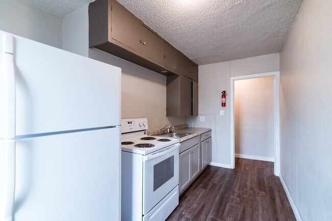 Foto del edificio - 5327 Bell St