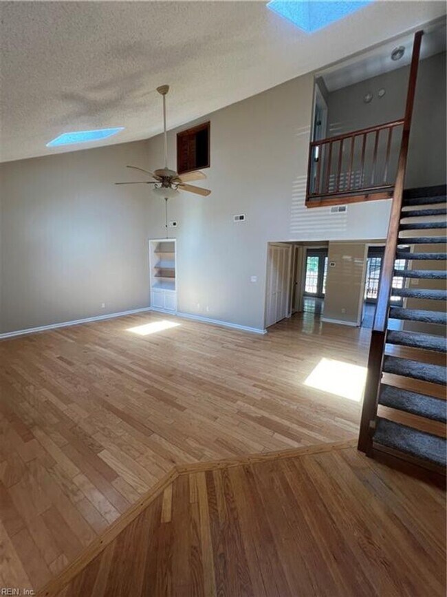 Foto del edificio - Terrific Townhome