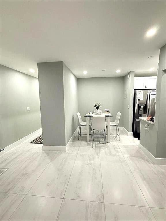 Foto del edificio - 2191 NE 68th St