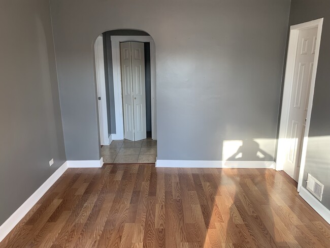 Building Photo - 2715 Marwood St